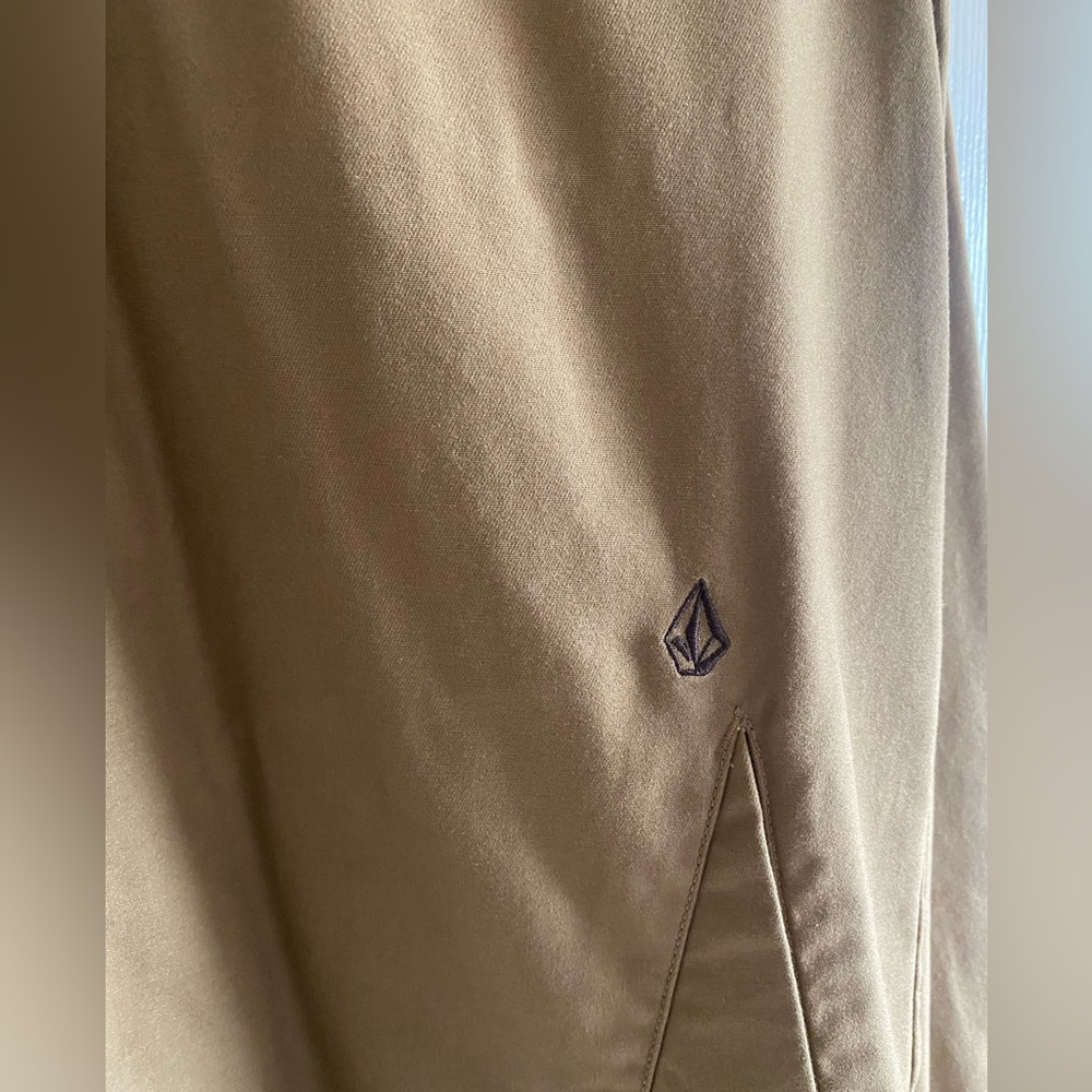 Men’s Volcom jacket - Picture 2 of 4